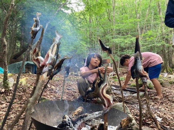 【バスタ新宿発】《KoDoMoわんぱクラブ》富士山麓・自然林”ガチ"サバイバル体験(3日間)<Web限定申込>3